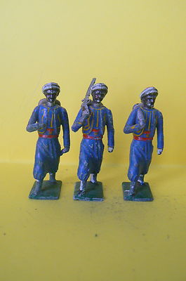Lot De 31 Soldats Turcs (Turcos) – CBG Mignot – Plomb Peint – Époque 1870 – 3 Cm