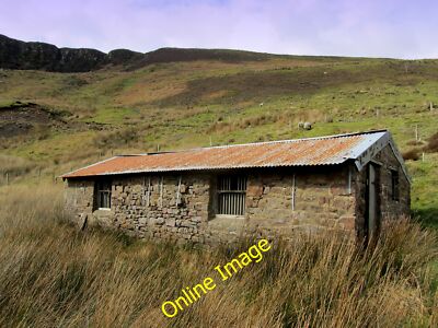 Foto 6x4 Shooting Lodge oberhalb von Hareden Brook (1) Sykes\/SD6351 beschrieben c2014