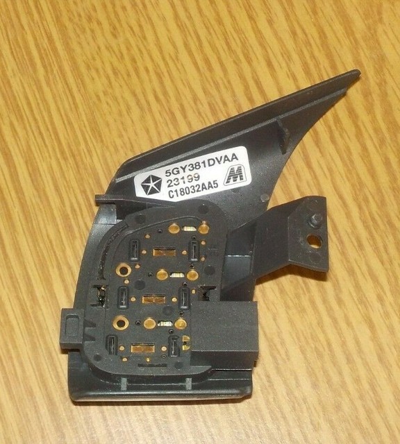 Grl522 Cruise Control Switch 2004 Jeep Grand Cherokee 4.0 5GY381DVAA