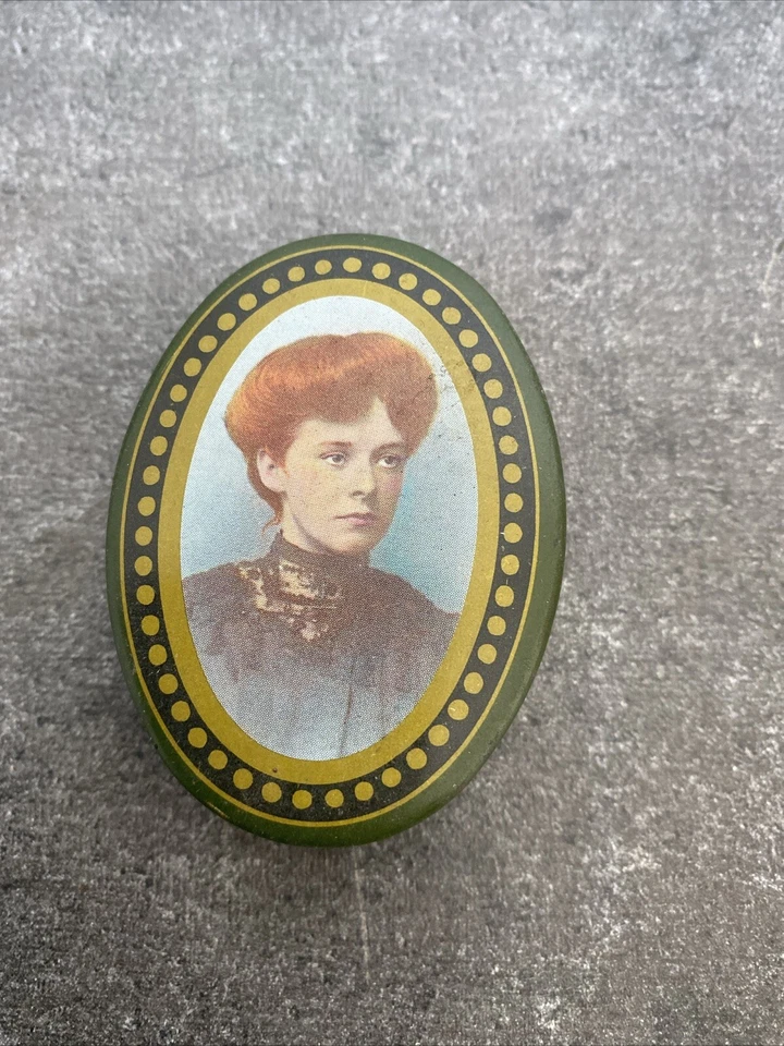 Ancienne Petite Boîte Métal Ovale Les Pastilles De Tante Séraphine Basel Suisse - Photo 1/4