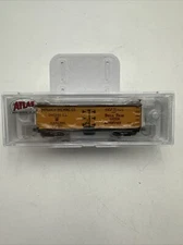 Atlas 50002231 HO Monarch Brewing Company 40' Wood Reefer #9901 NIB
