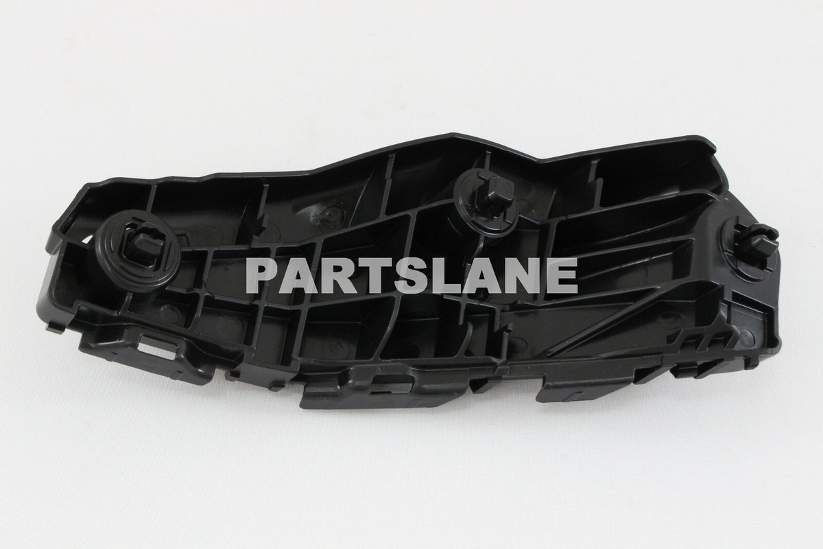 Toyota Scion xD OEM Genuine Front Right RH Bumper Side Retainer