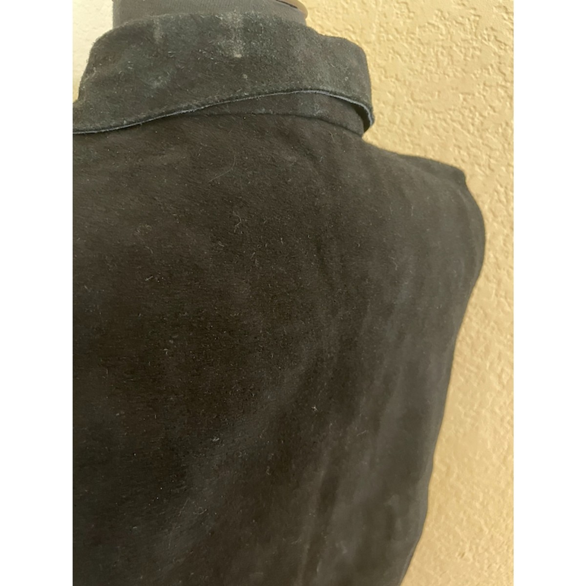 AJ Vintage 80's/90's Black Suede Vest - Sz M View 6