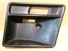55215885-G Driver Interior Door Handle Bezel for Grand Cherokee ZJ (93-98)