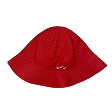 Nike Women\'s Icon Clash Houndstooth Bucket Hat Chile Red DJ5840-673 Size S/M NWT Nike Womens NSW Icon Clash Houndstooth Bucket Hat Chile Red  main image 2