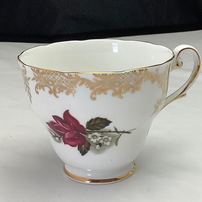 VINTAGE PORZELLAN TEETASSE S - Auswahl an Mustern, Stilen & Farben