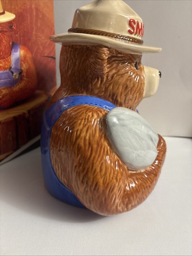 Collectible Cookie Jar "SMOKEY THE BEAR" Clay Art 2000 with Original Box - Picture 3 of 12