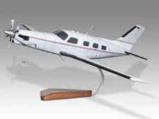 Piper PA-46-350P Malibu Mirage JetPROP Desk Wood Airplane Model Large Scale 1/32