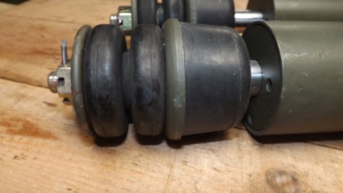 Daimler Ferret Shock absorbers With bushes. x 2. Unfitted condition. - Picture 4 of 4