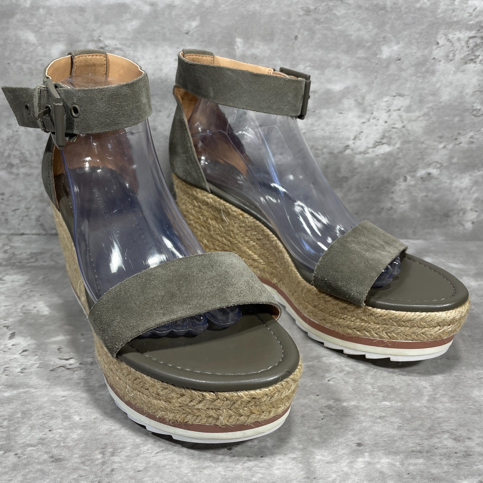 APL Sandali Marc Fisher Zako Sage scamosciati zeppa plateau cinturino alla caviglia punta aperta taglia 9 5 M