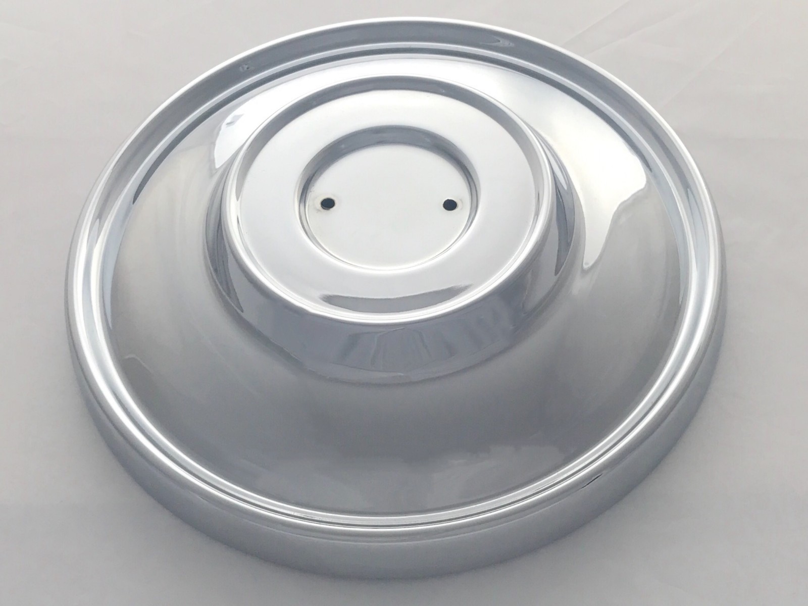 Jaguar XJ6 Series 1 Hub Cap C27134. - Picture 5 of 8