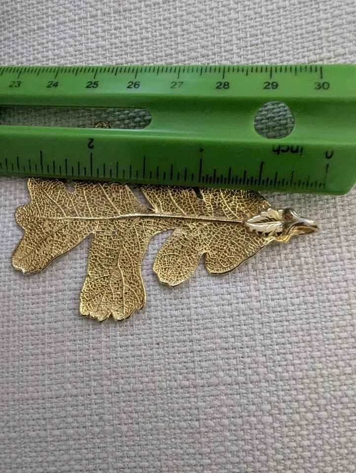 Rustic Gold Tone Oak Leaf Skeleton Leaves Filigree Lace Pendant - Image 4 of 4