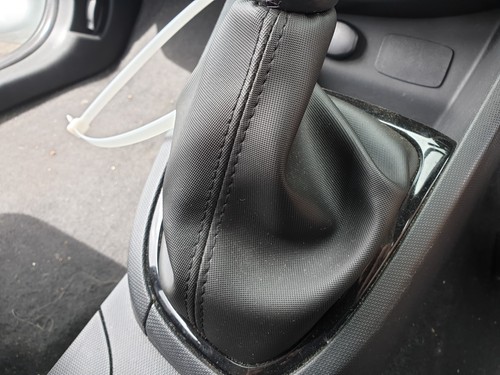 Renault Clio MK4 Schaltmanschette Leder 2013 - 2019