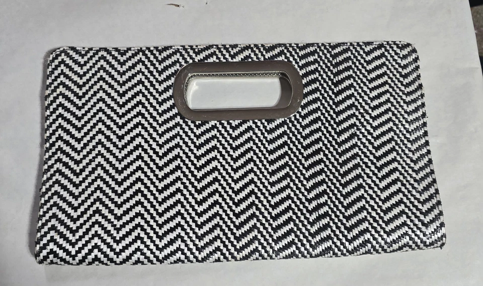 Magnetic CATO Large Clutch Purse Retro Hipster Bag Black & White Chevron Stripe - Image 2 of 4