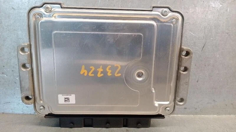 8M5112A650XE centralina motore per FORD FOCUS II SEDAN (DB FCH DH) 5680326 - Immagine 2 di 4