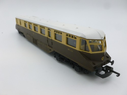 Lima 00 Gauge GWR Diesel Railcar No 22 Chocolate/Cream Livery Shirt button logo - Picture 3 of 13