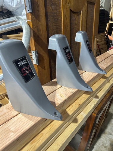 Volvo Penta SX-M Metallic Silver Upper Gear Housing Cover - Picture 3 of 5