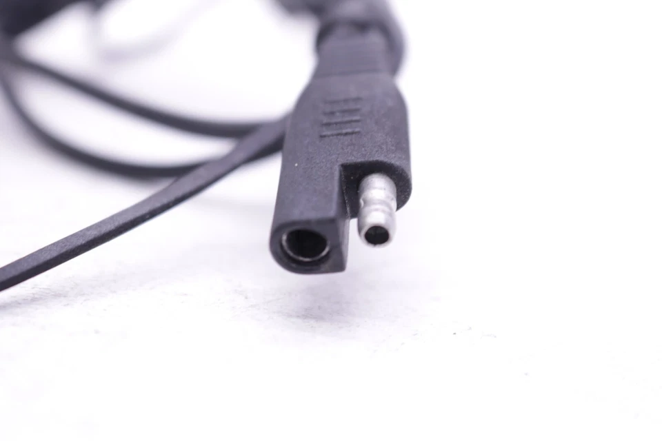 2011 08-13 HARLEY DAVIDSON 1200C 1200 SPORTSTER BATTERY TENDER WIRING U6 - Image 2 of 4