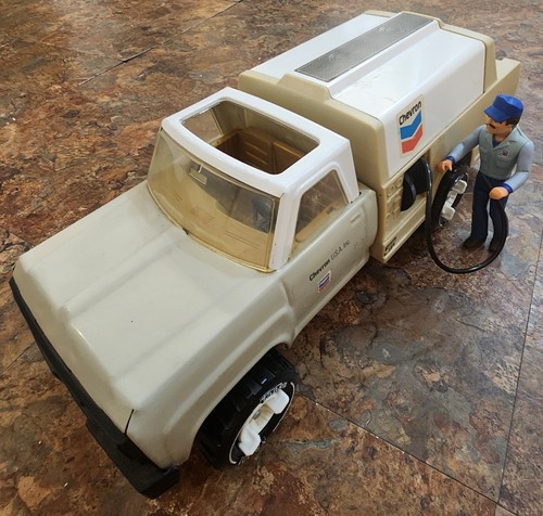 Vintage 70’s Tonka Chevron Tanker Truck Metal & Plastic (see Description) - Picture 4 of 11