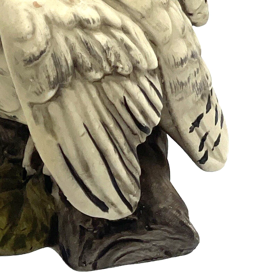 UCTCI Япония Белая Рогатая Сова Фигурка на Ветке Неглазурованный Фарфор с Наклейкой - Изображение 4 из 4