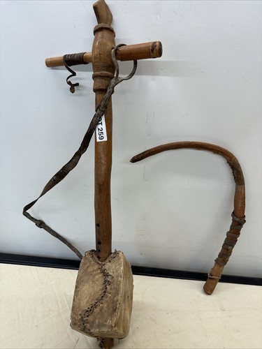 Antikes handgefertigtes äthiopisches MASENQO-Musikinstrument ~ gegerbtes Tierversteck