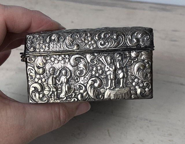 豪華クラシックBOX まとめ売り Vintage Metal Colonial 3D Art Jewelry Trinket Box Japan