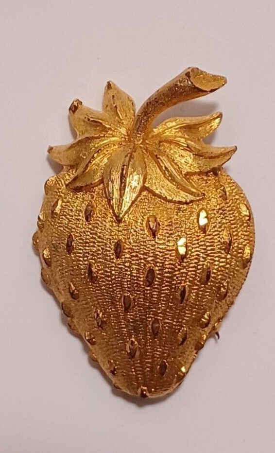 60’s Mamselle Gold Tone Strawberry Brooch Vintage eBay