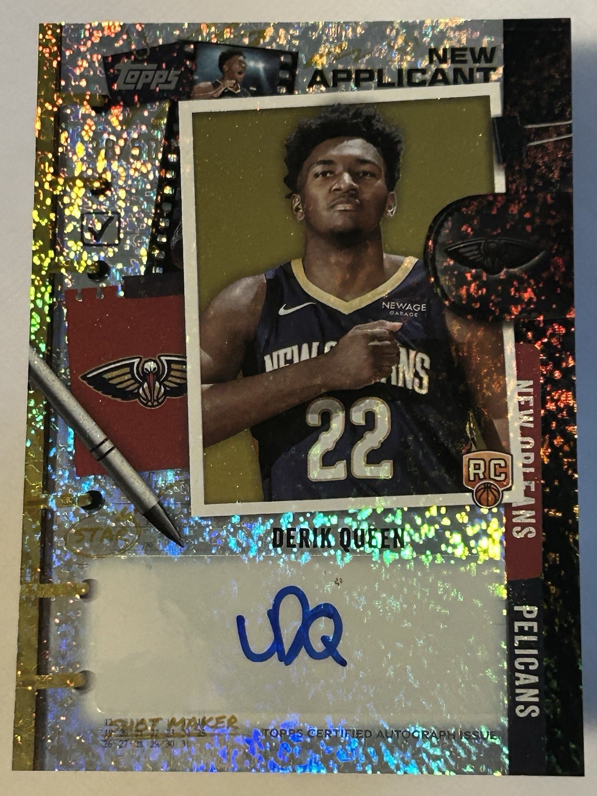 2025/26 Topps - Derik Queen (RC) - New Applicant - Gold Holo Foil Auto /50#NA-DK