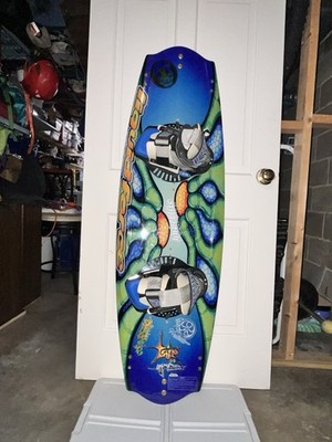 Liquid Force Trip 138 Wakeboard Vintage w Hyperlite Bindings Redman Design WOW