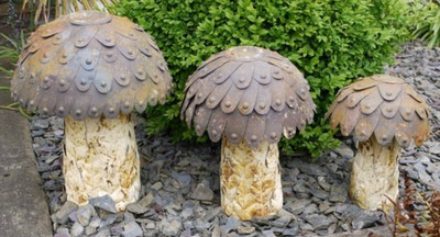 3er Set Rustikal Alter Vintage Effekt Metall Fliegenpilz Garten Ornamente