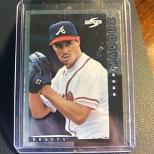 Greg Maddux 1997 Pinnacle Score Card Black And Silver Baseball Card