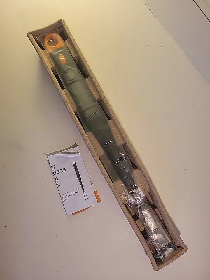 Parrilla de horquilla digital Brookstone Always Perfect con pantalla LED. Caja abierta nueva Foto 3 de 4