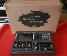 Waldorf Iridium Desktop Synthesizer Black Polyphonic Digital Synth