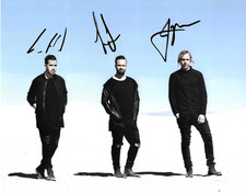* RUFUS DU SOL * signed 8x10 photo * SURRENDER * SOLACE * BLOOM * COA *