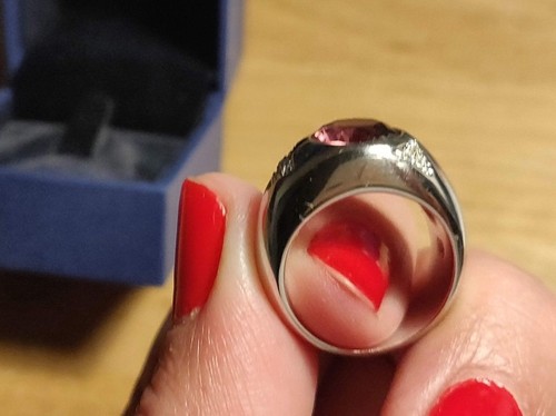 BNIB Swarovski ring with purple and clear crystals - Picture 6 of 11