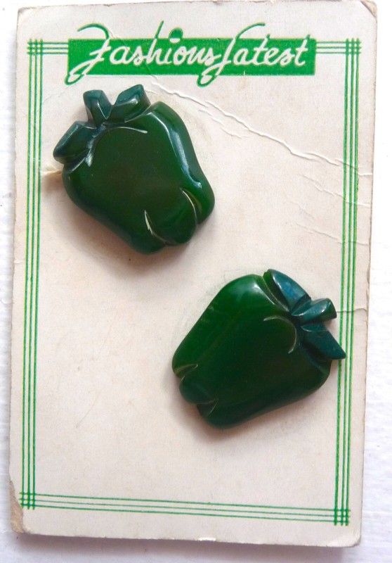 2 LG Bakelite Vegetable Buttons Pepper Figural Realistic MOC