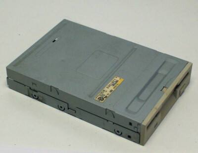 N14-07189 Floppy Disk Drive TEAC FD-235HF 193077C291 Diskettenlaufwerk