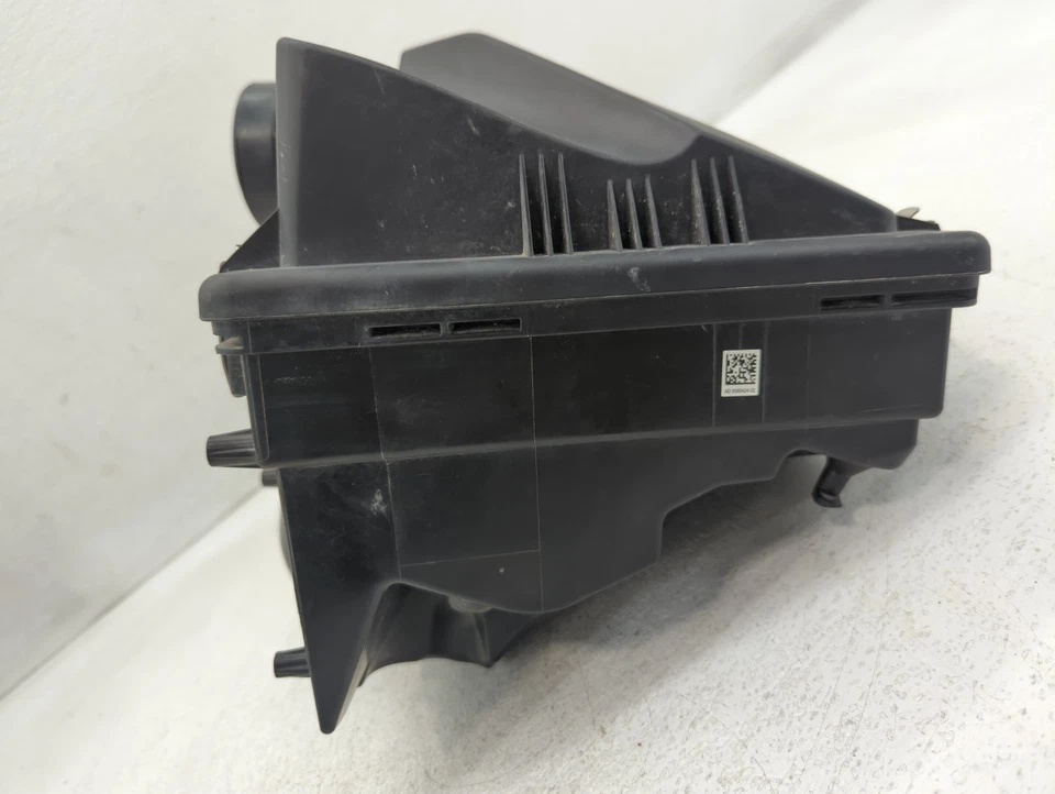 Tubo de manguera de conducto de admisión de filtro de aire Bmw 320i 2001-2005 NTD8T Foto 2 de 4