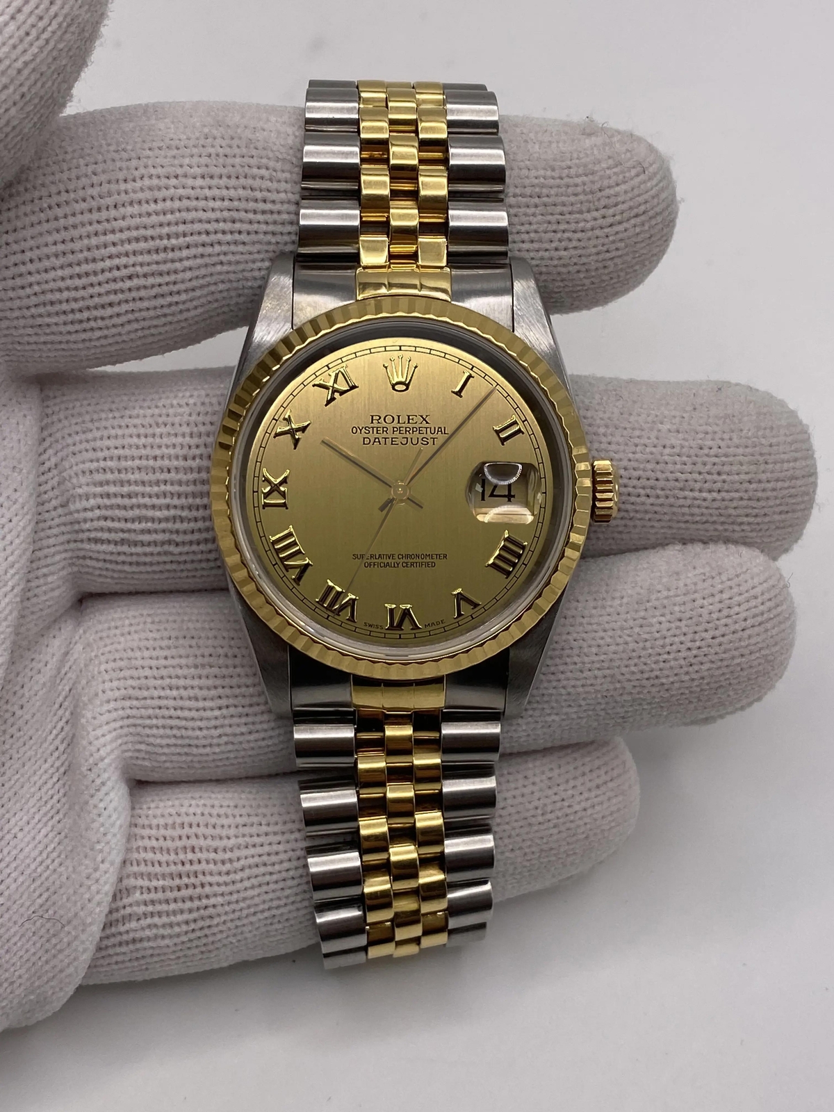 Rolex Datejust 36mm 18K Yellow Gold Steel Champagne Roman Dial Mens Watch 16233