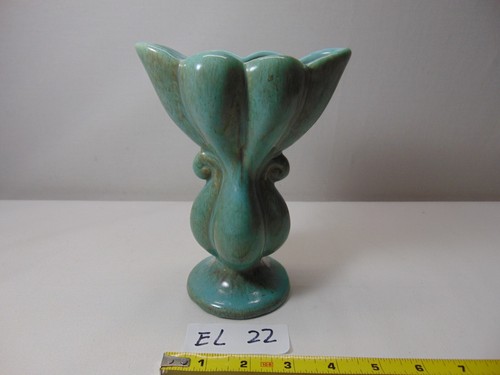 VINTAGE GREEN GLAZE GONDER POTTERY 7" TALL USA MID CENTURY MODERN MCM