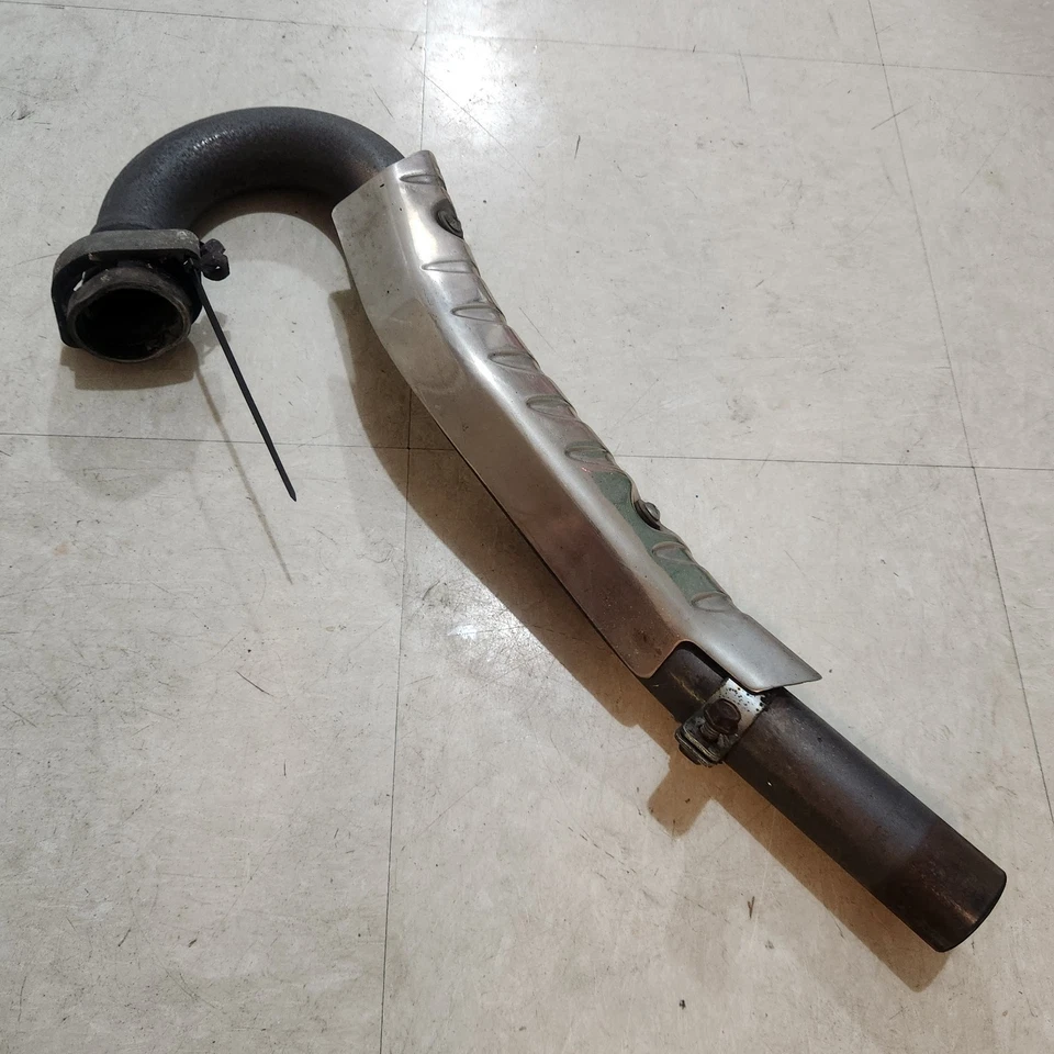 Kawasaki KLR650 2008-2018 tubo de escape delantero y montaje de cubierta genuino OEM Comp Foto 4 de 4