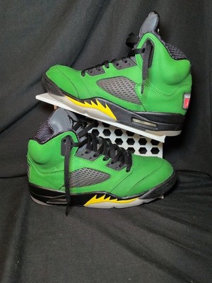 Size 8M / 9.5W - Jordan 5 Retro SE Oregon 2020 With Box
