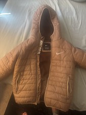 Child  s Nike Coat Size Small