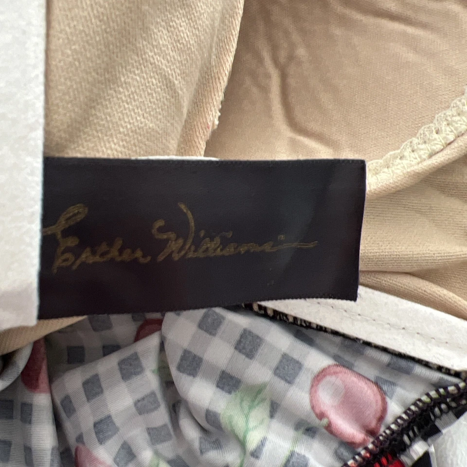 Traje de baño de una pieza pinup marca Esther Williams talla 4 cerezas en negro con cuadros Foto 3 de 4