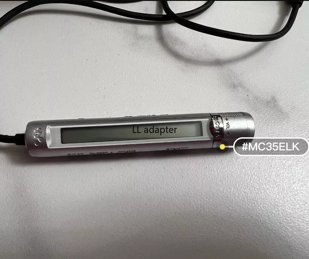 A4961 SONY MDウォークマン用リモコン RM-MC35ELK Genuine Sony RM-MC35ELK Remote Control For CD MD Walkman MiniDisc