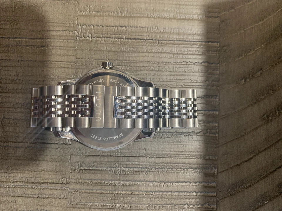 Gucci G Timeless 126.4 Stainless Steel Quartz Ladies Watch 27 MM Box And Papers - Image 4 of 4