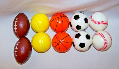 STRESS RELIEF SPORTS BALLS 14 IN LOT
