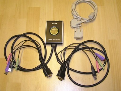 KVM Switch CS682, zwei PC bedienen mit einem Monitor, einer Tastatur, einer Maus