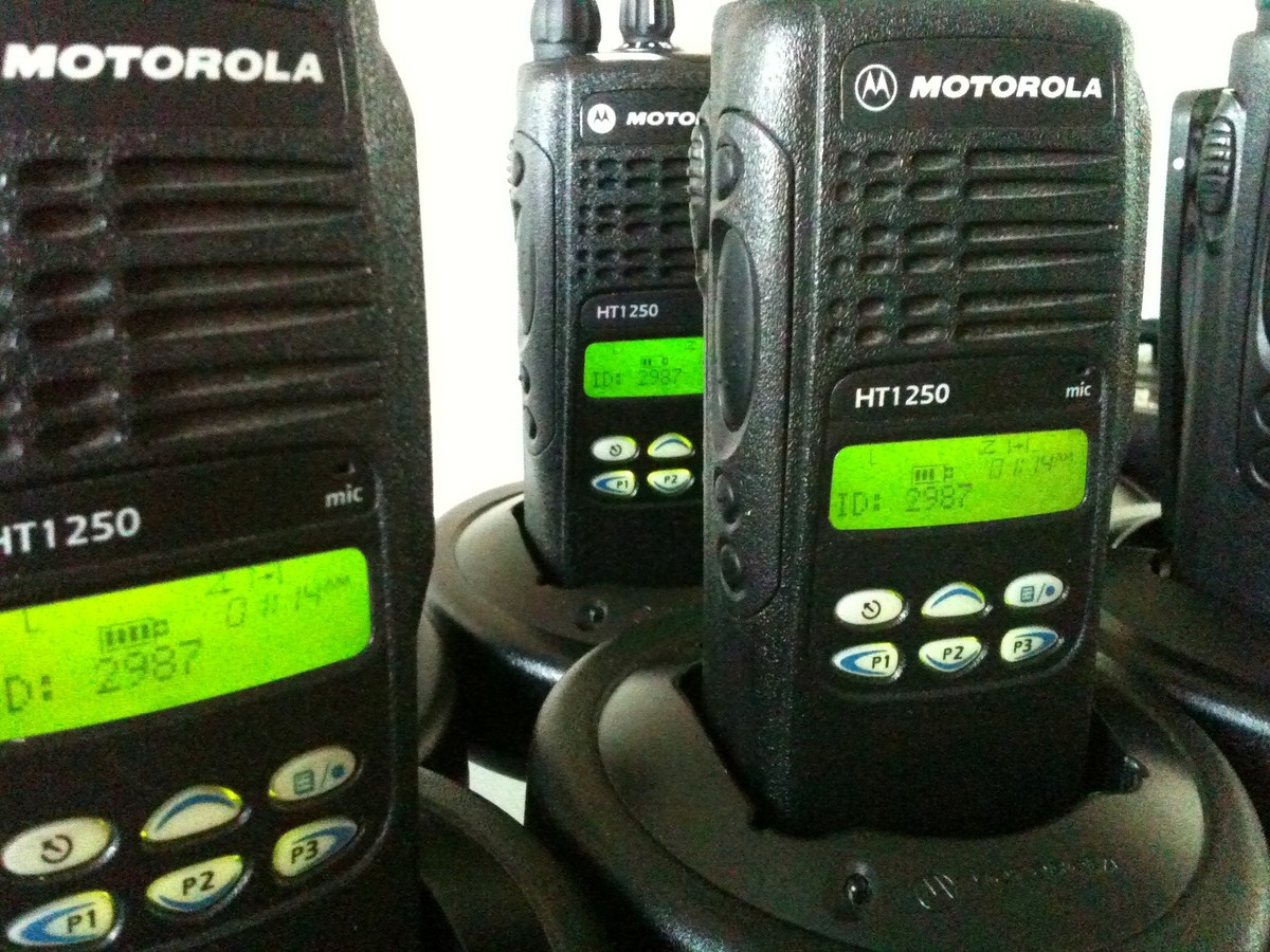 Qty 8 MOTOROLA HT1250 LOW BAND 29.7-42MHz 6w radios