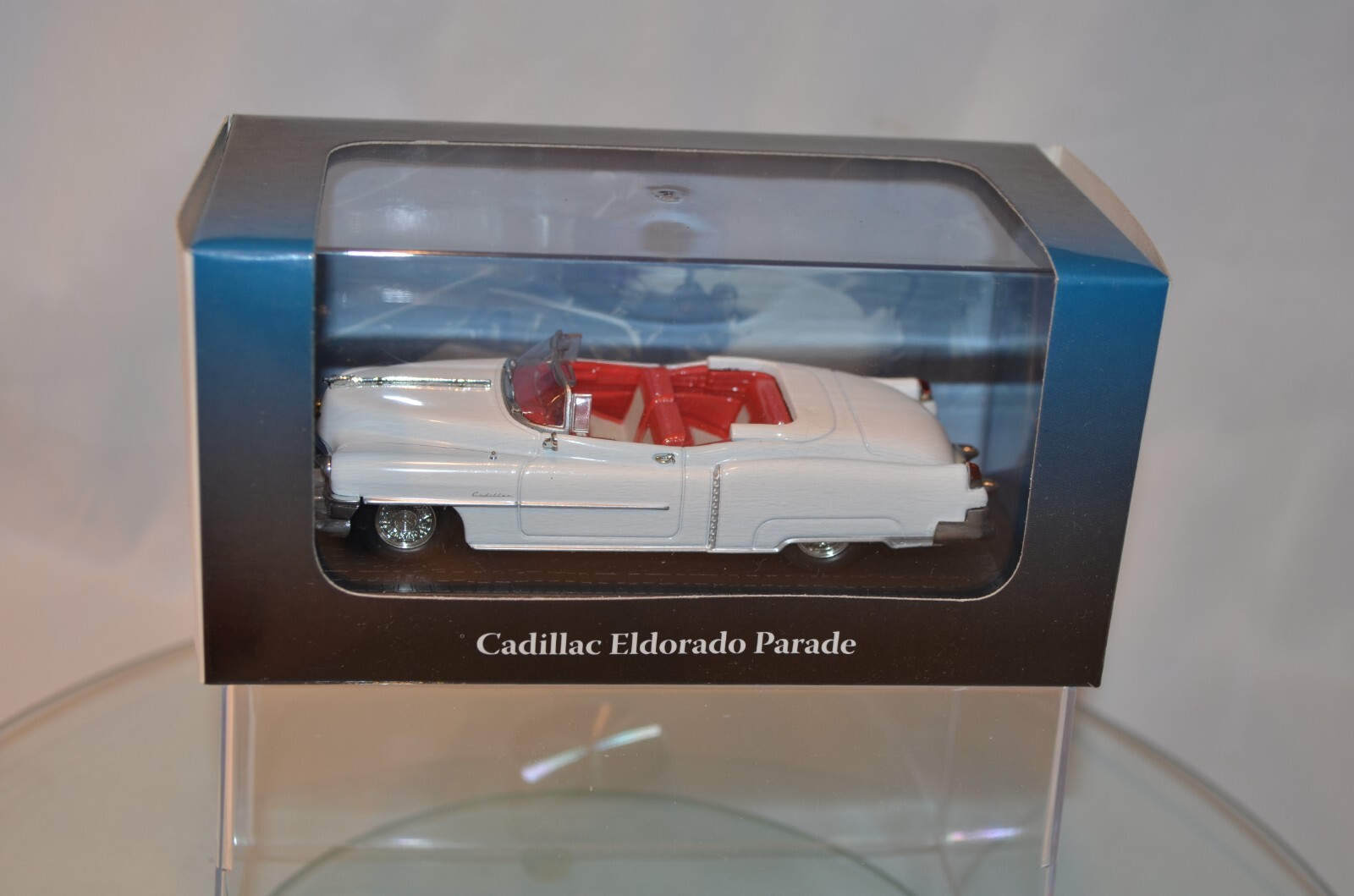 Cadillac Eldorado 1953 Miniature Dwight Eisenhower Voiture Parade Présidentielle 1/43